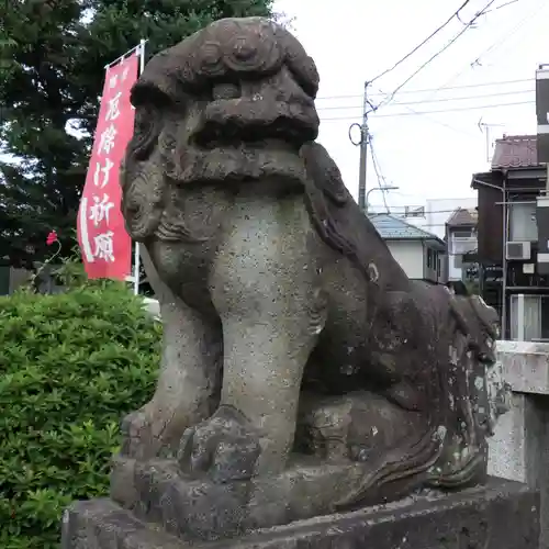 六所神社の狛犬