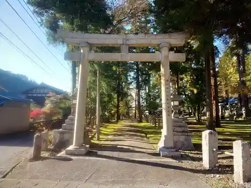 岡太神社・大瀧神社の鳥居