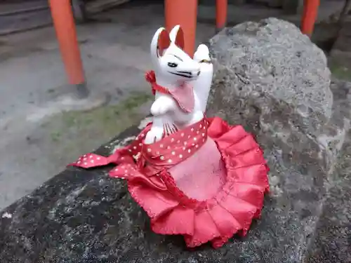 鐘塚稲荷神社の狛犬