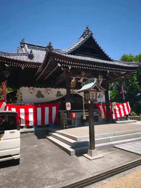 姫坂神社の{uncategorized: "未分類", other: "その他", undefined: "問題あり", building: "その他建物", grave: "お墓", sacred_gate: "鳥居", guardian: "狛犬", statue: "像", buddha: "仏像", history: "歴史", nature: "自然", garden: "庭園", animal: "動物", pagoda: "塔", temizu: "手水舎", mountain_gate: "山門・神門", sanctuary: "本殿・本堂", subordinate: "末社・摂社", art: "芸術", scenery: "景色", jizo: "地蔵", ema: "絵馬", goshuin: "御朱印", omikuji: "おみくじ", items: "授与品その他", amulet: "お守り", goshuincho: "御朱印帳", eats: "食事", festival: "お祭り", votive_dance: "神楽", shichigosan: "七五三参", wedding: "結婚式", experience: "体験その他", initially: "初詣", around: "周辺", anti_infection: "感染症対策"}