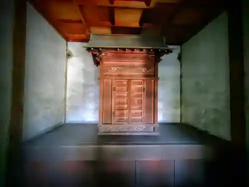 大毛神社（大毛五百入塚）の末社・摂社