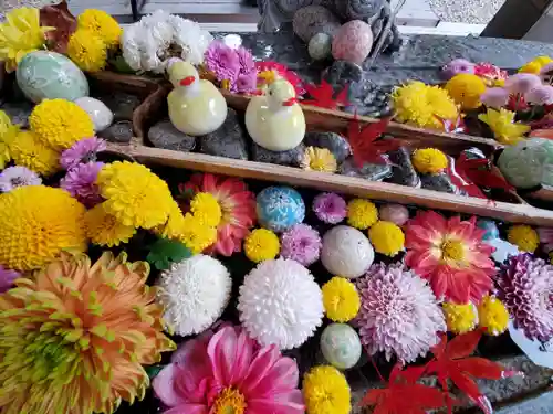 滑川神社 - 仕事と子どもの守り神の手水