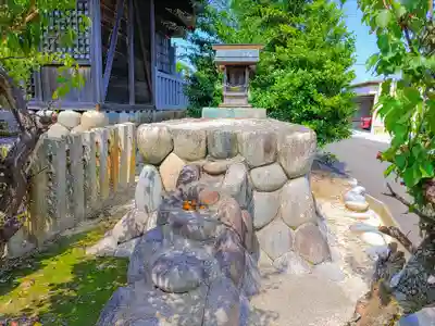 貴船社(儀長)の末社・摂社