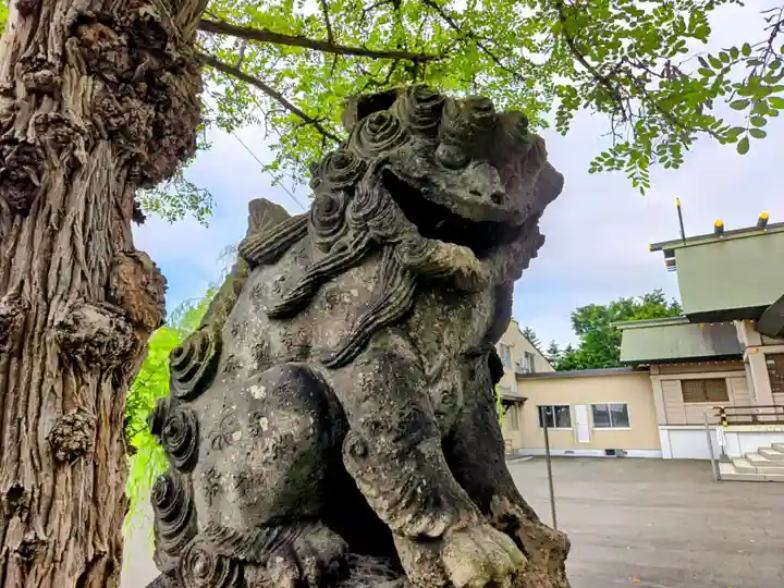篠路神社の狛犬
