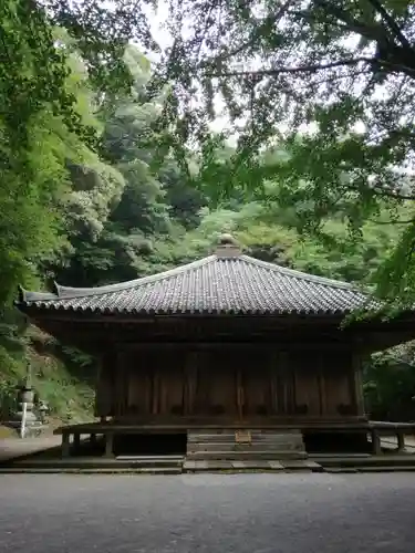 富貴寺の本殿・本堂