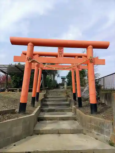 物見塚稲荷社の鳥居