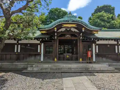 白金氷川神社の本殿・本堂