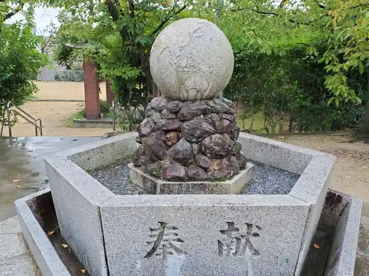 兵庫縣神戸護國神社の手水舎