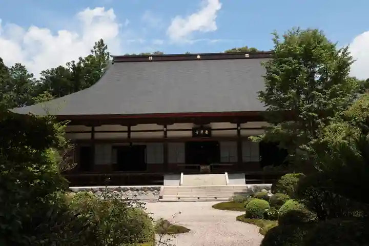 龍潭寺の本殿・本堂