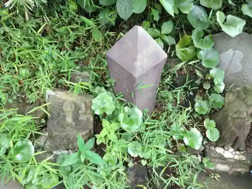 白滝不動尊のその他建物