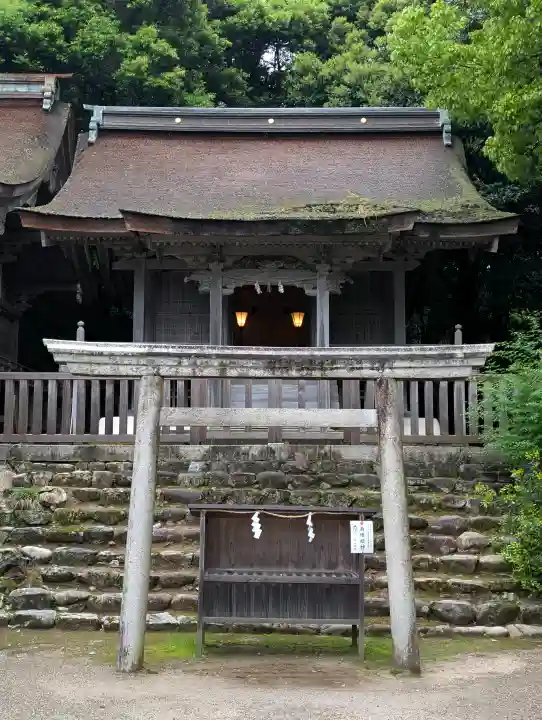 氣多大社の{uncategorized: "未分類", other: "その他", undefined: "問題あり", building: "その他建物", grave: "お墓", sacred_gate: "鳥居", guardian: "狛犬", statue: "像", buddha: "仏像", history: "歴史", nature: "自然", garden: "庭園", animal: "動物", pagoda: "塔", temizu: "手水舎", mountain_gate: "山門・神門", sanctuary: "本殿・本堂", subordinate: "末社・摂社", art: "芸術", scenery: "景色", jizo: "地蔵", ema: "絵馬", goshuin: "御朱印", omikuji: "おみくじ", items: "授与品その他", amulet: "お守り", goshuincho: "御朱印帳", eats: "食事", festival: "お祭り", votive_dance: "神楽", shichigosan: "七五三参", wedding: "結婚式", experience: "体験その他", initially: "初詣", around: "周辺", anti_infection: "感染症対策"}