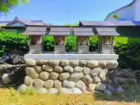 神明社の末社・摂社