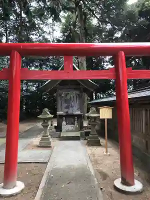 阿太加夜神社の末社・摂社