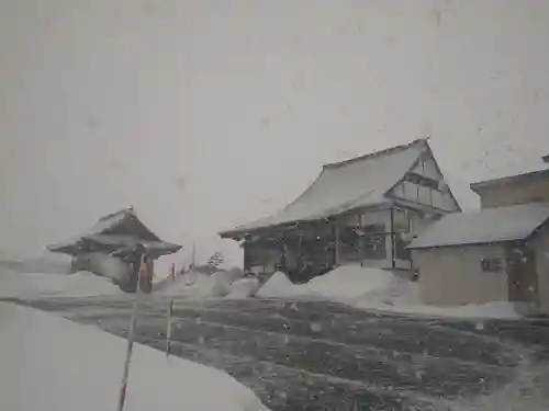 雨竜　専福寺の本殿