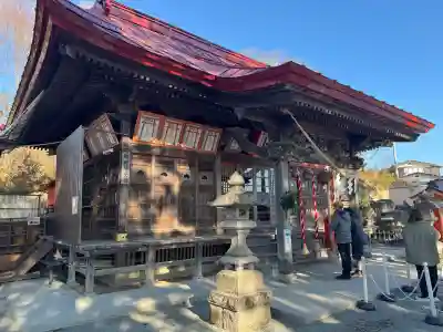 高屋敷稲荷神社の{uncategorized: "未分類", other: "その他", undefined: "問題あり", building: "その他建物", grave: "お墓", sacred_gate: "鳥居", guardian: "狛犬", statue: "像", buddha: "仏像", history: "歴史", nature: "自然", garden: "庭園", animal: "動物", pagoda: "塔", temizu: "手水舎", mountain_gate: "山門・神門", sanctuary: "本殿・本堂", subordinate: "末社・摂社", art: "芸術", scenery: "景色", jizo: "地蔵", ema: "絵馬", goshuin: "御朱印", omikuji: "おみくじ", items: "授与品その他", amulet: "お守り", goshuincho: "御朱印帳", eats: "食事", festival: "お祭り", votive_dance: "神楽", shichigosan: "七五三参", wedding: "結婚式", experience: "体験その他", initially: "初詣", around: "周辺", anti_infection: "感染症対策"}