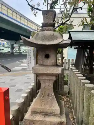 西出鎮守稲荷神社の{uncategorized: "未分類", other: "その他", undefined: "問題あり", building: "その他建物", grave: "お墓", sacred_gate: "鳥居", guardian: "狛犬", statue: "像", buddha: "仏像", history: "歴史", nature: "自然", garden: "庭園", animal: "動物", pagoda: "塔", temizu: "手水舎", mountain_gate: "山門・神門", sanctuary: "本殿・本堂", subordinate: "末社・摂社", art: "芸術", scenery: "景色", jizo: "地蔵", ema: "絵馬", goshuin: "御朱印", omikuji: "おみくじ", items: "授与品その他", amulet: "お守り", goshuincho: "御朱印帳", eats: "食事", festival: "お祭り", votive_dance: "神楽", shichigosan: "七五三参", wedding: "結婚式", experience: "体験その他", initially: "初詣", around: "周辺", anti_infection: "感染症対策"}