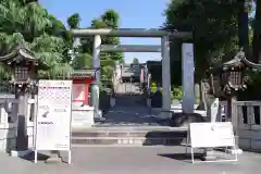 中野沼袋氷川神社の鳥居