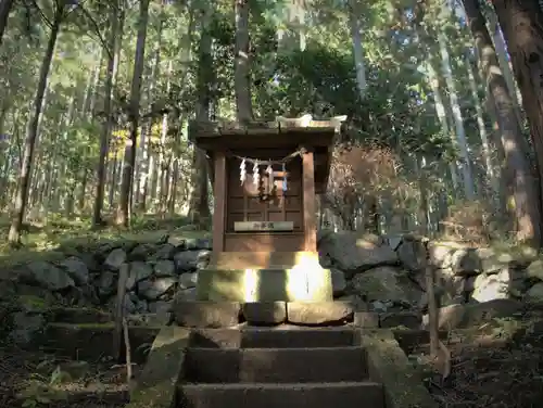 日光大室高龗神社の末社