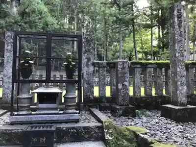 久遠寺の周辺