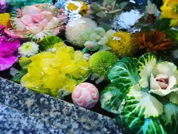 滑川神社 - 仕事と子どもの守り神の手水舎