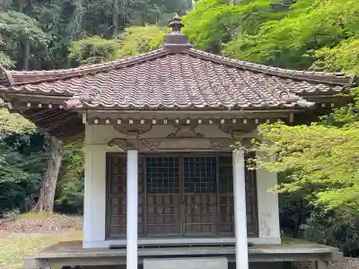 正暦寺の{uncategorized: "未分類", other: "その他", undefined: "問題あり", building: "その他建物", grave: "お墓", sacred_gate: "鳥居", guardian: "狛犬", statue: "像", buddha: "仏像", history: "歴史", nature: "自然", garden: "庭園", animal: "動物", pagoda: "塔", temizu: "手水舎", mountain_gate: "山門・神門", sanctuary: "本殿・本堂", subordinate: "末社・摂社", art: "芸術", scenery: "景色", jizo: "地蔵", ema: "絵馬", goshuin: "御朱印", omikuji: "おみくじ", items: "授与品その他", amulet: "お守り", goshuincho: "御朱印帳", eats: "食事", festival: "お祭り", votive_dance: "神楽", shichigosan: "七五三参", wedding: "結婚式", experience: "体験その他", initially: "初詣", around: "周辺", anti_infection: "感染症対策"}