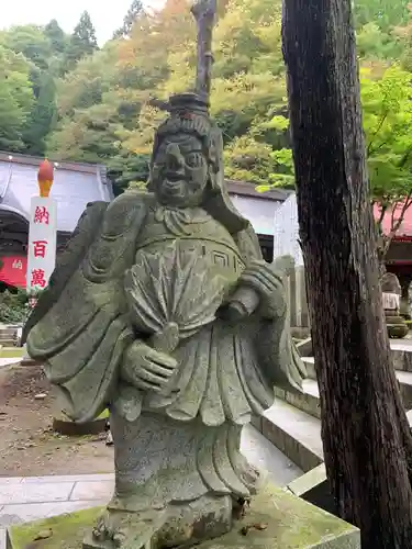 迦葉山龍華院弥勒護国禅寺（弥勒寺）の像