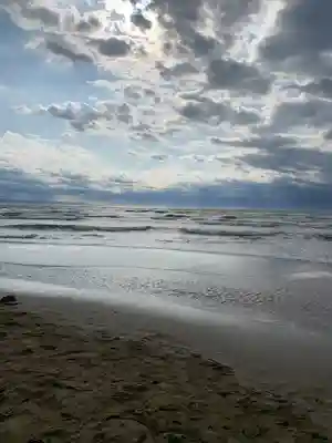 稲佐の浜 弁天島(島根県)