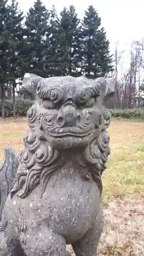 聚富神社の狛犬