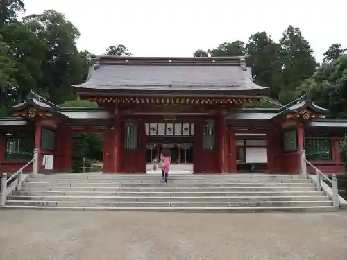志波彦神社・鹽竈神社の山門・神門