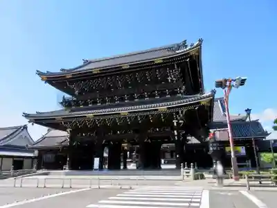 東本願寺(真宗本廟)の山門・神門