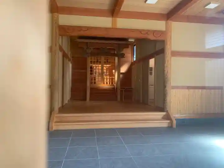 八幡神社の本殿・本堂