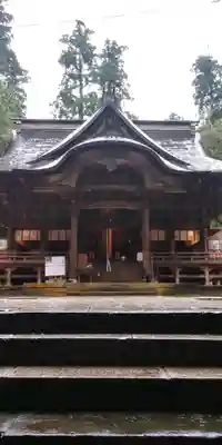 青海神社の本殿・本堂
