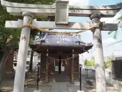 栗原氷川神社の鳥居