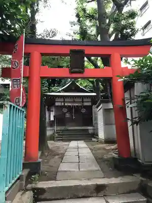 出世稲荷神社（春日稲荷神社）の鳥居