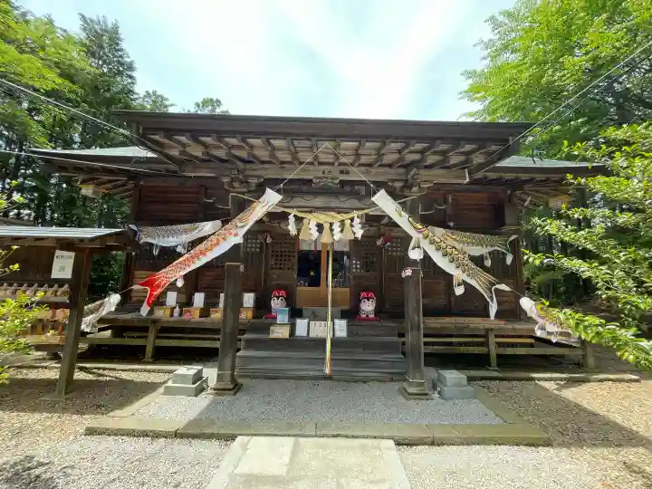滑川神社 - 仕事と子どもの守り神の{uncategorized: "未分類", other: "その他", undefined: "問題あり", building: "その他建物", grave: "お墓", sacred_gate: "鳥居", guardian: "狛犬", statue: "像", buddha: "仏像", history: "歴史", nature: "自然", garden: "庭園", animal: "動物", pagoda: "塔", temizu: "手水舎", mountain_gate: "山門・神門", sanctuary: "本殿・本堂", subordinate: "末社・摂社", art: "芸術", scenery: "景色", jizo: "地蔵", ema: "絵馬", goshuin: "御朱印", omikuji: "おみくじ", items: "授与品その他", amulet: "お守り", goshuincho: "御朱印帳", eats: "食事", festival: "お祭り", votive_dance: "神楽", shichigosan: "七五三参", wedding: "結婚式", experience: "体験その他", initially: "初詣", around: "周辺", anti_infection: "感染症対策"}