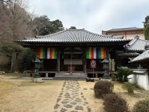 神童寺の{uncategorized: "未分類", other: "その他", undefined: "問題あり", building: "その他建物", grave: "お墓", sacred_gate: "鳥居", guardian: "狛犬", statue: "像", buddha: "仏像", history: "歴史", nature: "自然", garden: "庭園", animal: "動物", pagoda: "塔", temizu: "手水舎", mountain_gate: "山門・神門", sanctuary: "本殿・本堂", subordinate: "末社・摂社", art: "芸術", scenery: "景色", jizo: "地蔵", ema: "絵馬", goshuin: "御朱印", omikuji: "おみくじ", items: "授与品その他", amulet: "お守り", goshuincho: "御朱印帳", eats: "食事", festival: "お祭り", votive_dance: "神楽", shichigosan: "七五三参", wedding: "結婚式", experience: "体験その他", initially: "初詣", around: "周辺", anti_infection: "感染症対策"}