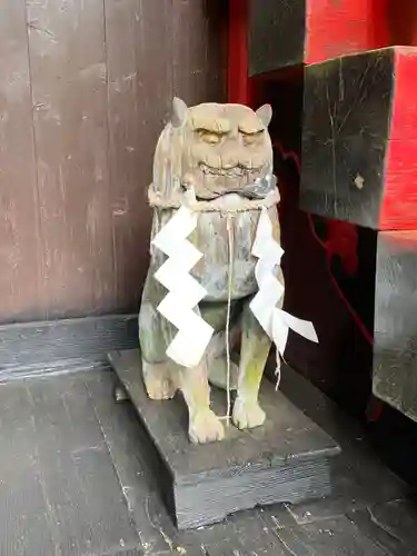 花園神社の狛犬