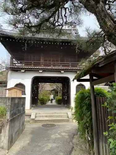 元慶寺の山門・神門