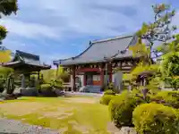 華溪寺の本殿・本堂