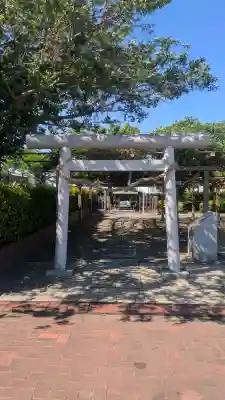 守鐵社の{uncategorized: "未分類", other: "その他", undefined: "問題あり", building: "その他建物", grave: "お墓", sacred_gate: "鳥居", guardian: "狛犬", statue: "像", buddha: "仏像", history: "歴史", nature: "自然", garden: "庭園", animal: "動物", pagoda: "塔", temizu: "手水舎", mountain_gate: "山門・神門", sanctuary: "本殿・本堂", subordinate: "末社・摂社", art: "芸術", scenery: "景色", jizo: "地蔵", ema: "絵馬", goshuin: "御朱印", omikuji: "おみくじ", items: "授与品その他", amulet: "お守り", goshuincho: "御朱印帳", eats: "食事", festival: "お祭り", votive_dance: "神楽", shichigosan: "七五三参", wedding: "結婚式", experience: "体験その他", initially: "初詣", around: "周辺", anti_infection: "感染症対策"}