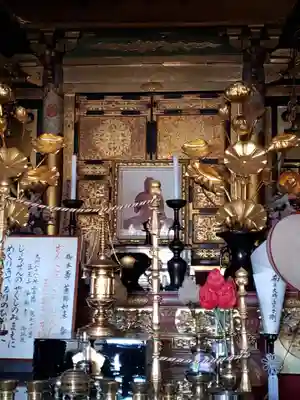 淨漸寺の本殿・本堂