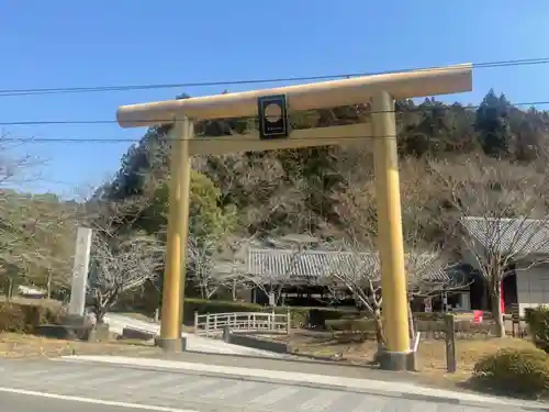 黄金山神社の鳥居