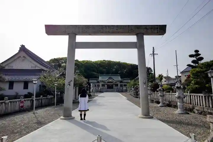白鳥神社の鳥居