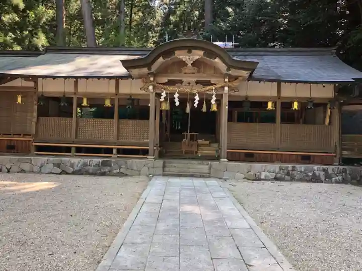 氷室神社の本殿・本堂