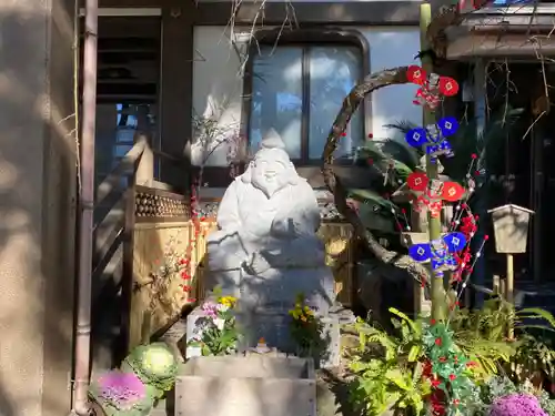 深光寺の像