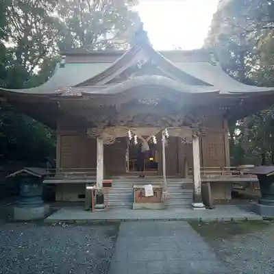 泉神社の本殿・本堂