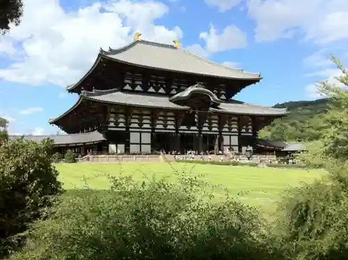 東大寺の本殿