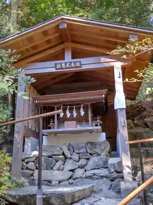 宝登山神社の末社・摂社