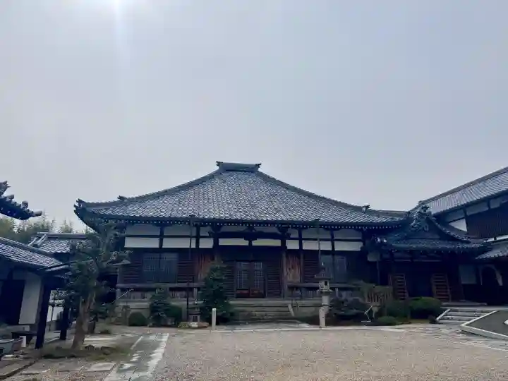 東運寺の{uncategorized: "未分類", other: "その他", undefined: "問題あり", building: "その他建物", grave: "お墓", sacred_gate: "鳥居", guardian: "狛犬", statue: "像", buddha: "仏像", history: "歴史", nature: "自然", garden: "庭園", animal: "動物", pagoda: "塔", temizu: "手水舎", mountain_gate: "山門・神門", sanctuary: "本殿・本堂", subordinate: "末社・摂社", art: "芸術", scenery: "景色", jizo: "地蔵", ema: "絵馬", goshuin: "御朱印", omikuji: "おみくじ", items: "授与品その他", amulet: "お守り", goshuincho: "御朱印帳", eats: "食事", festival: "お祭り", votive_dance: "神楽", shichigosan: "七五三参", wedding: "結婚式", experience: "体験その他", initially: "初詣", around: "周辺", anti_infection: "感染症対策"}