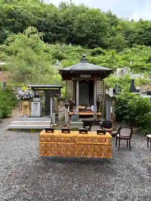 堂森 善光寺(山形県)